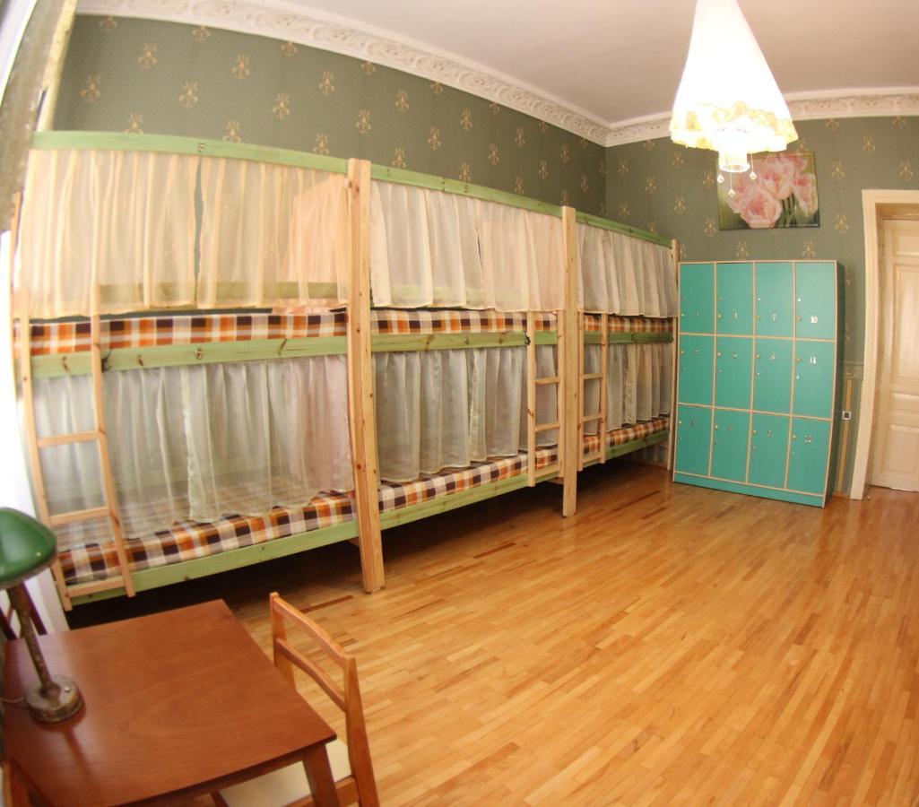 Orpheus Hostel And Apartments Одесса Экстерьер фото