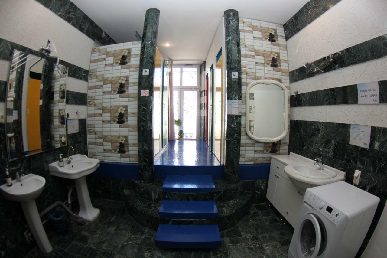 Orpheus Hostel And Apartments Одесса Экстерьер фото